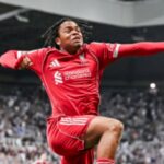 Liverpool Triumphs in Dramatic 100th Minute Against Newcastle