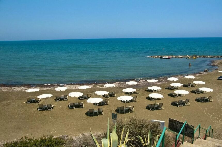 Pebbles at Faros Beach to be Restored Following Illegal Removal