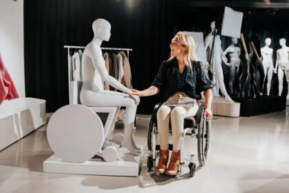Primark’s Wheelchair-Using Mannequin: A Symbol of Inclusion in Fashion