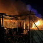 Πυρκαγιά Υψωνα: Οι Κάτοικοι του Υψωνα Περιγράφουν τον Τρόμο της Πυρκαγιάς σε Εργοστάσιο και τις Εκρήξεις