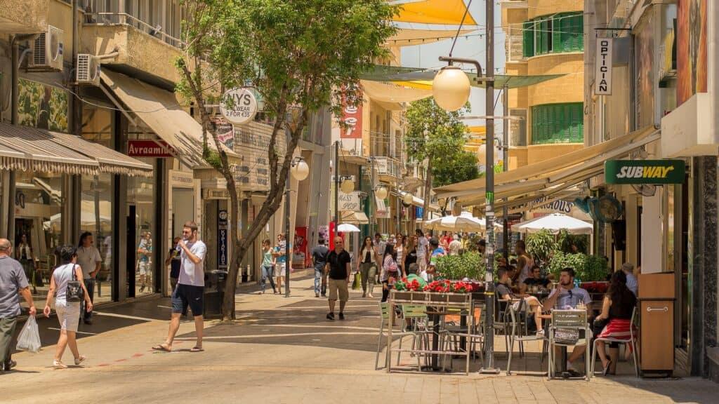 הקדמה: ללכוד את מהות החיים בקפריסין