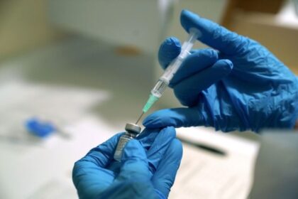 Cyprus Pharmacists Advocate for Vaccination Rights in Local Pharmacies