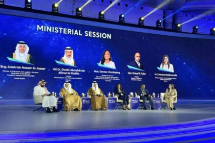 Shipping Minister Advocates for Sustainable Maritime Industry Collaboration