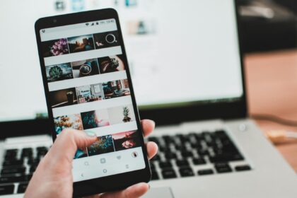 Middle East Smartphone Market Leads Global Growth in Q2 2025