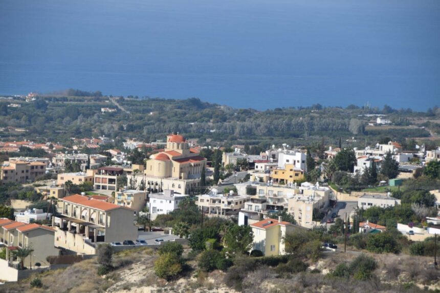 Dog waste: Tala Community Enforces €50 Fines for Irresponsible Dog Owners