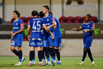 Apollon Triumphs with a 5-1 Victory Over MEAP in Coca-Cola Cup