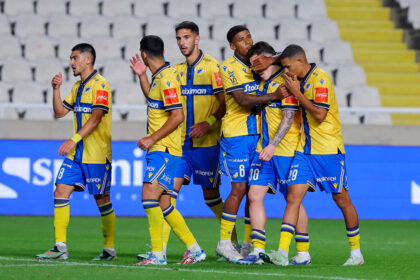 APOEL Dominates AEZ with a Stunning 5-0 Victory