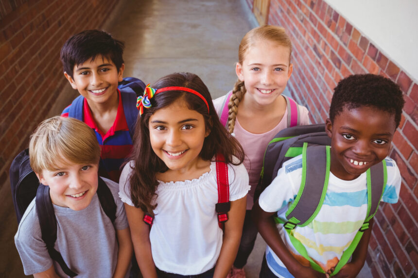 Strovolos Enhances Communication with Schools through Neighbourhood Social Workers