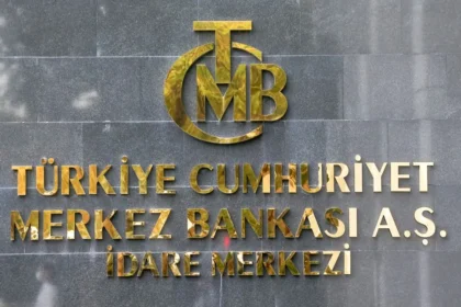 Turkish Central Bank Signals Slowdown in Interest Rate Cuts Amid Inflation