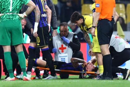 Alfarela Injured as Άρης Falls to AEK in Stoiximan Super League