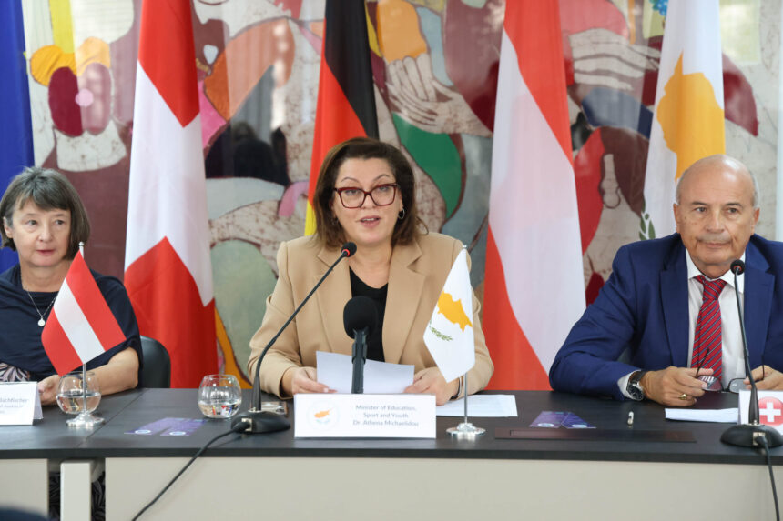 Education Minister Supports German Language Weeks for Multilingualism