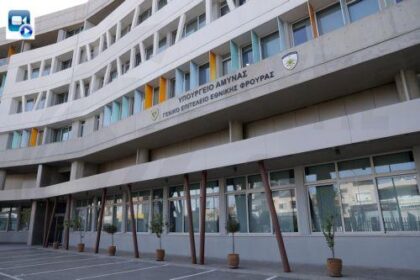 MPs Criticise €800,000 Annual Rent for Defence Ministry Offices