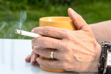 Kiosk Owners Urge Cyprus to Halt Cigarette Price Increases