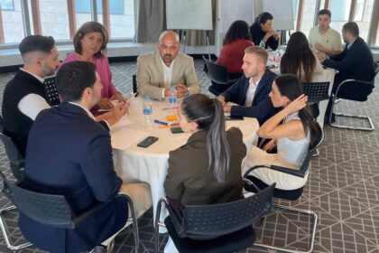 Bicommunal youth: Holguin Engages Youth in Bicommunal Dialogue in Jordan