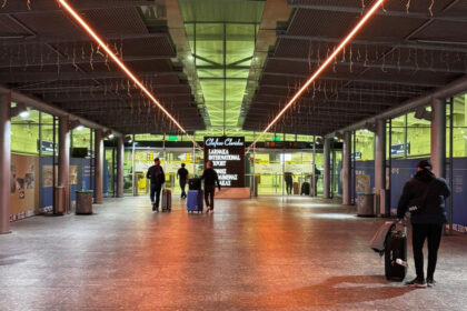 Larnaca Airport Delays Flight from Prague Due to Poor Weather