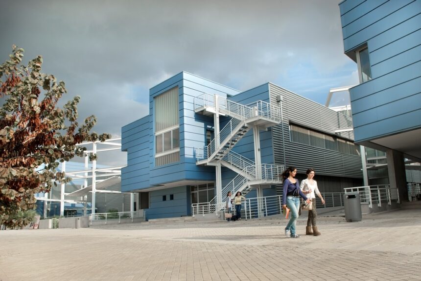 Cyprus Finance Ministry Plans First Student Grant Increase in Nearly 30 Years