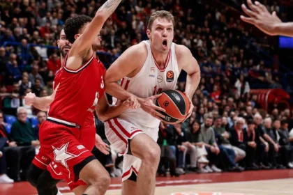 Olympiakos Narrowly Loses to Ailing Armani Milano 88-87