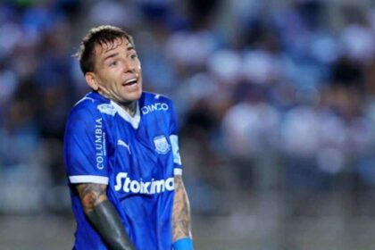Thomas at Apollon: A Journey from P.A.O.K