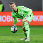 Ανόρθωση Closing In on Peter Leuvenberg Transfer