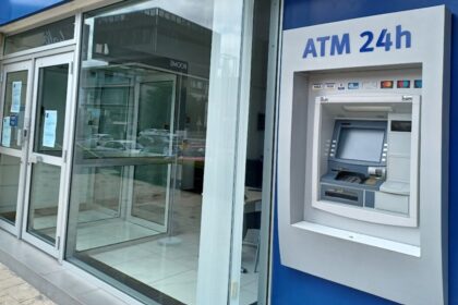 Planning Payments? Bank Closures in Cyprus for Christmas and New Year