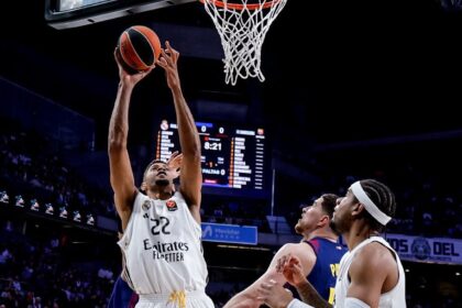 Real Madrid Triumphs in Euroleague Clasico Against Barcelona