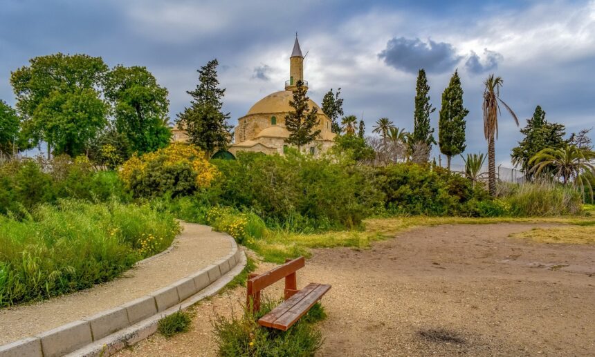Bronze Age Tombs Unearthed at Hala Sultan Tekke
