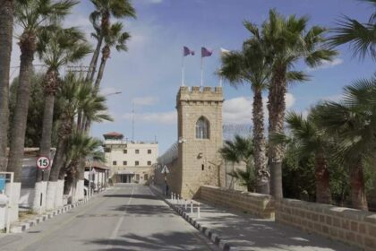 Justice Minister Announces New Prison Outside City