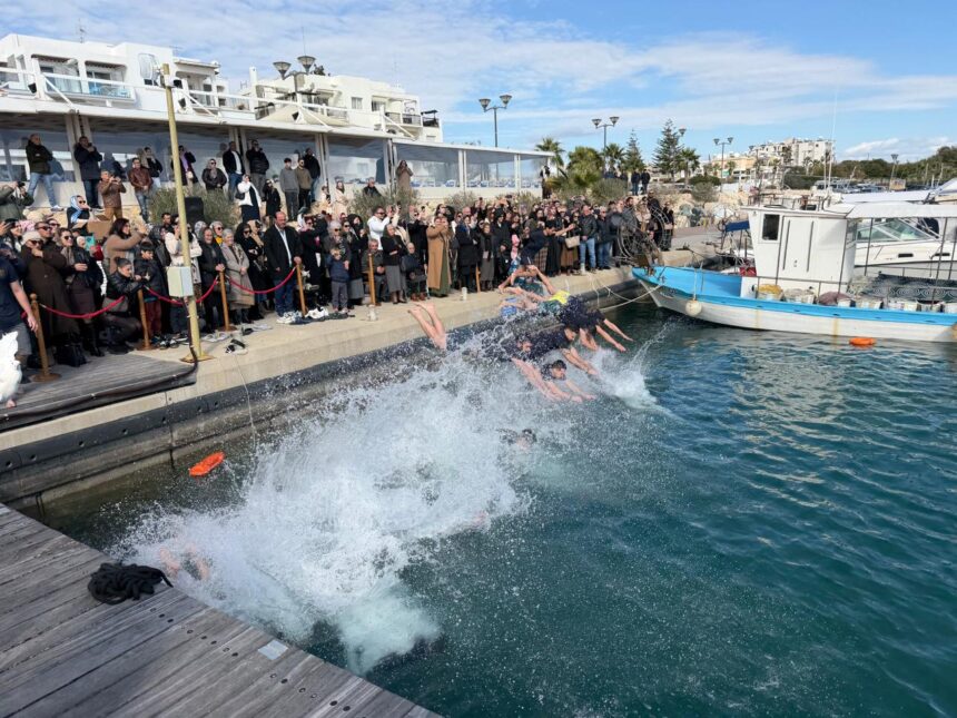 Old Calendarists Celebrate Epiphany with Water Blessing in Zygi