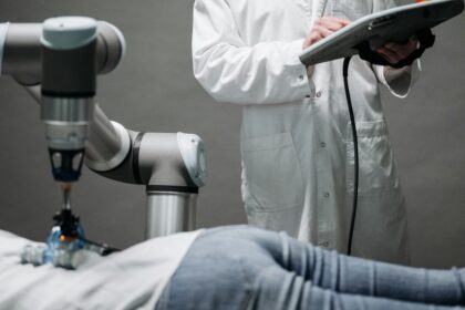 Robotic Fingertips Aim to Restore Surgeons' Sense of Touch