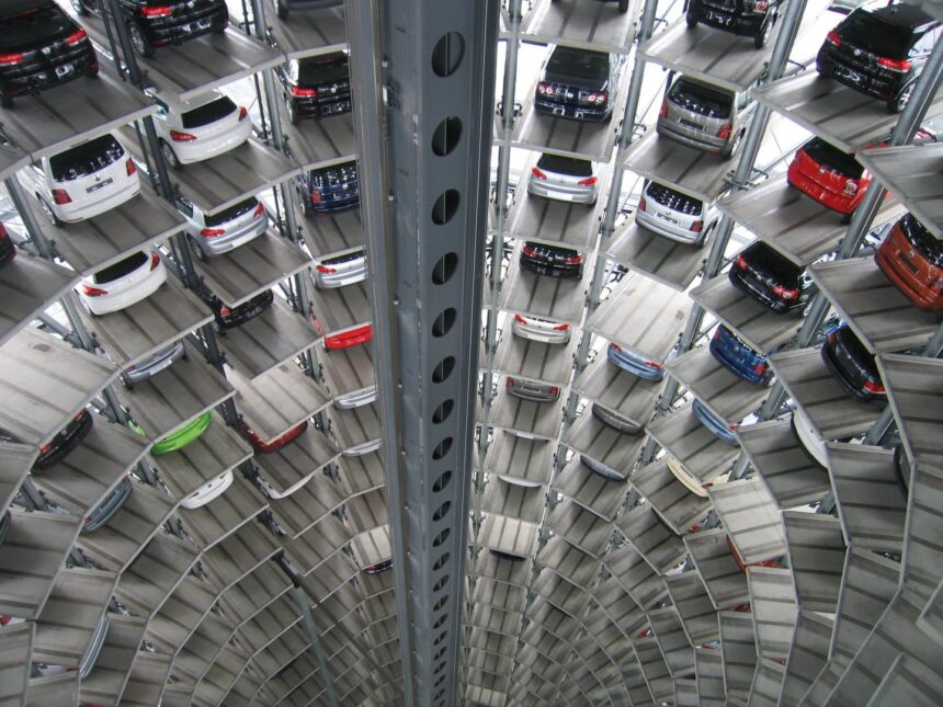Cyprus Motor Vehicle Registrations Rise as Hybrids Dominate Market