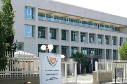 Cyprus Urges Citizens in Middle East to Register on Connect2CY