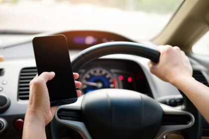 AI-Powered Cameras in Cyprus Target Mobile Phone Use While Driving