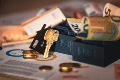 Consumers Expect Higher House Prices and Mortgage Rates - ECB Survey Insights