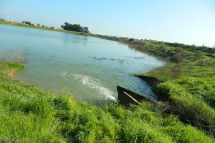 Magkli Lake Remains Private Due to State Inaction