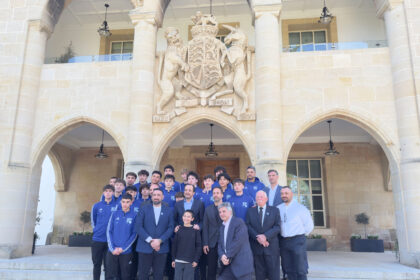 Cypriot football: President Christodoulides Welcomes New York Cypriot Youth Football Team