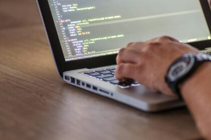 Manufacturing Job Vacancies Surge as Tech Roles Decline