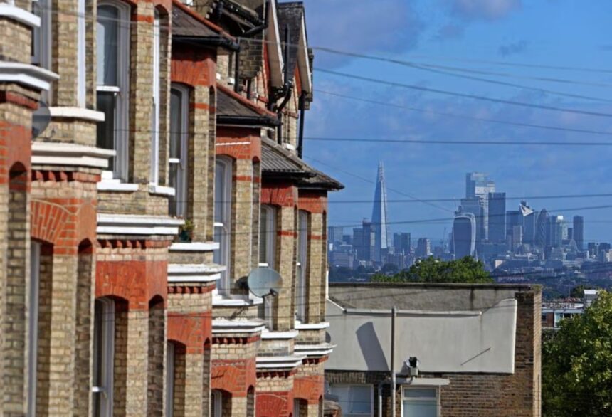 UK House Prices Rise by Most Since November 2024