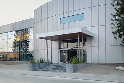 Asbis Reports Record Annual Revenue of Nearly $4 Billion
