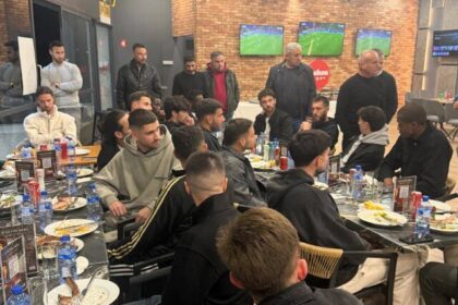 Olympiacos Enjoys Family Atmosphere at Team Dinner