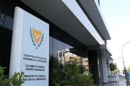 Cyprus Public Sector Employment Exceeds 78,000