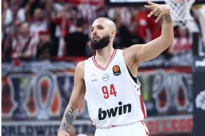 Olympiakos Triumphs Over Paris with a 104-87 Victory in EuroLeague