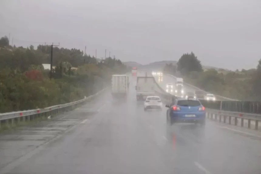 Heavy Rain and Dust Affect Visibility on Paphos-Limassol Highway