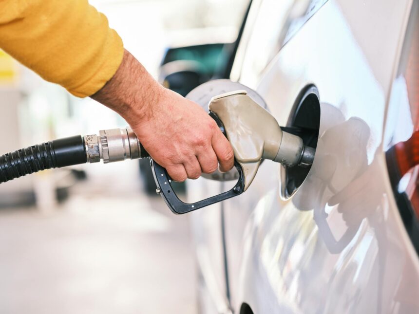 Drivers Reduce Fuel Spending as Petrol Prices Surge
