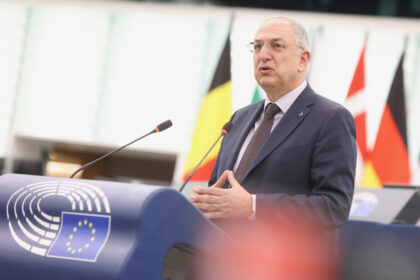 Illegal fishing: Illegal and Unregulated Fishing Challenges Highlighted by Costas Kadis