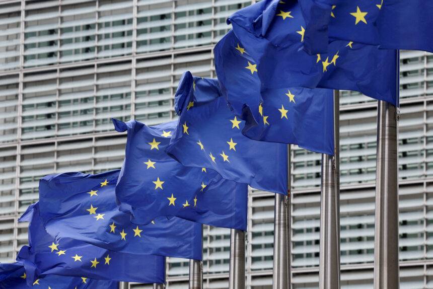 The EU: Caught Between Middle Power and Great Power Status
