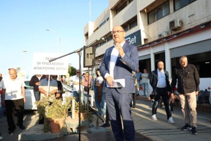 Larnaca Mayor Challenges Government on Marina Redevelopment Plans