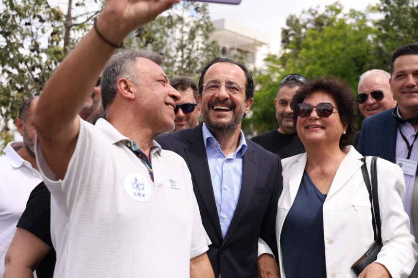 Old Parties Maintain Dominance as New Political Challengers Stumble