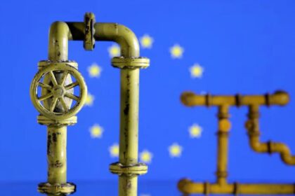 Expensive LNG Fuelling Europe's Deindustrialisation, Warns Shipowner