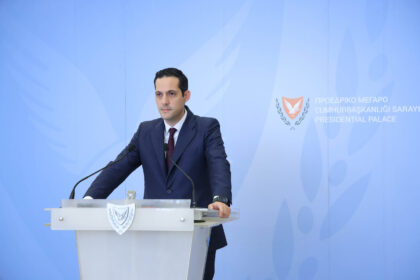 Government and Akel Clash Over Cyprus Economy and Cost of Living