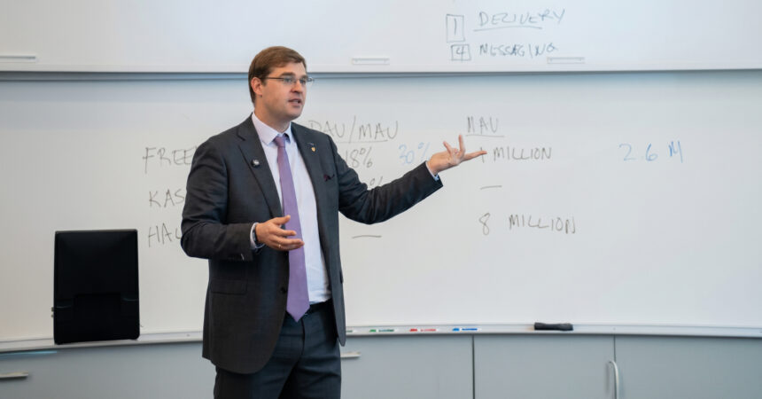 Timur Turlov Presents Freedom Case at Stanford Graduate School of Business